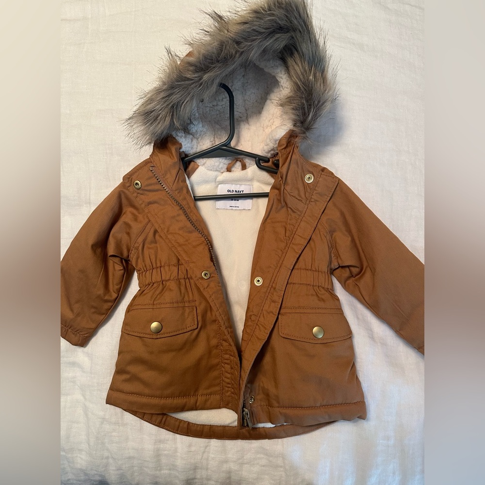 OLD NAVY TODDLER GIRL FLEECE LINED WINTER COAT WITH FUR HOOD 18-34 M